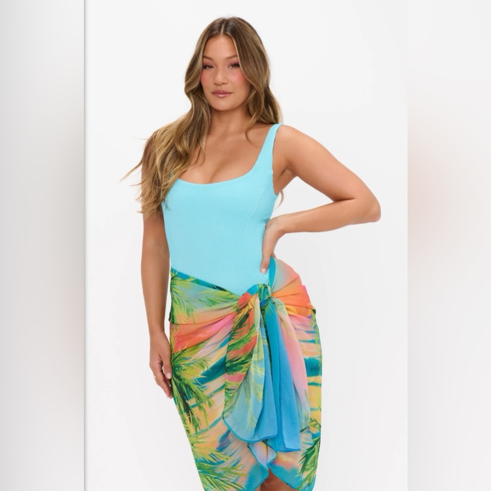 NWT Show Me Your Mumu x Heather McMahan collab Sarong